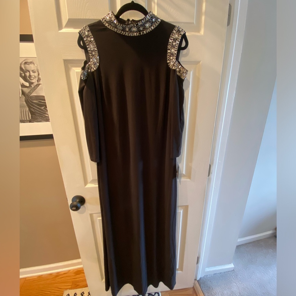 MARINA black dress Women’s size 14
